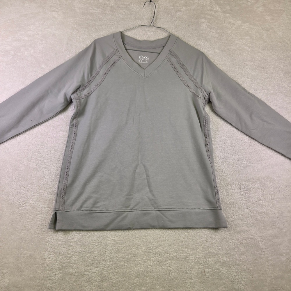 Denim & Co Active Gray V-Neck Long Sleeve Eyelet Lace Trim Top XS